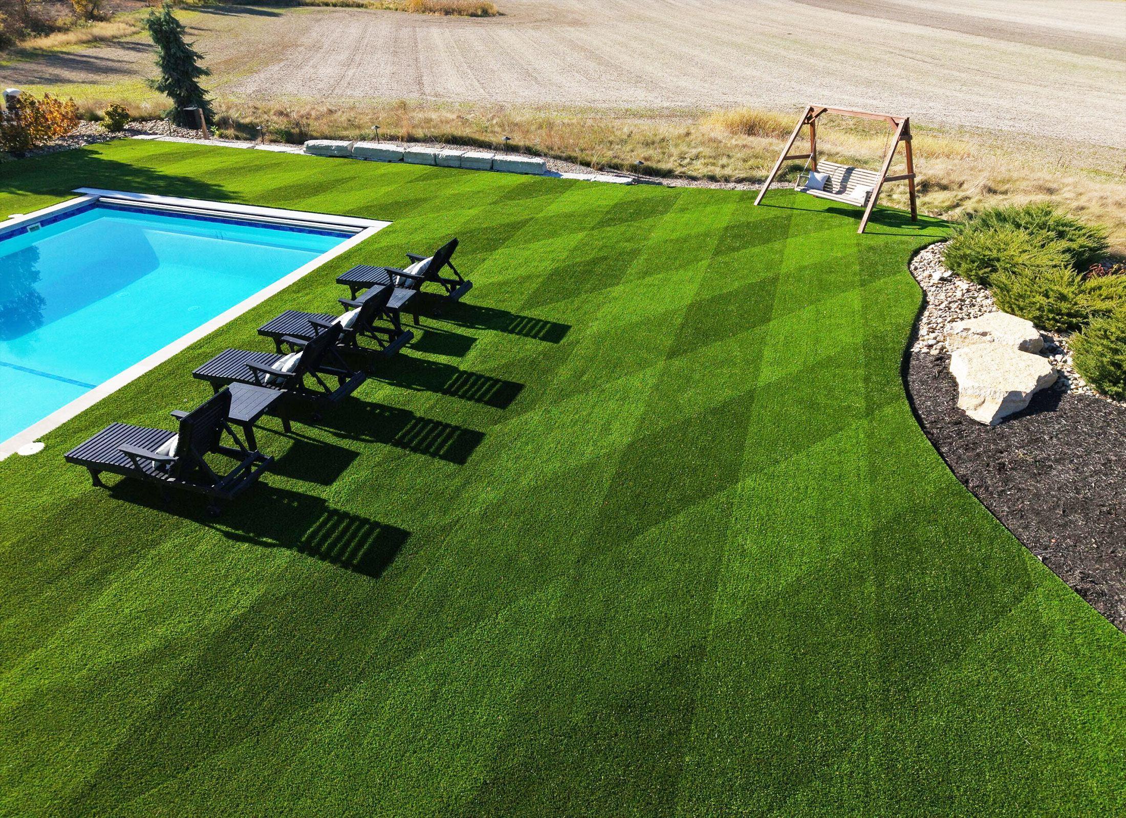 Modern pool — turf integration